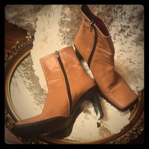 Vera Gomma Boots 1990’s Particolari